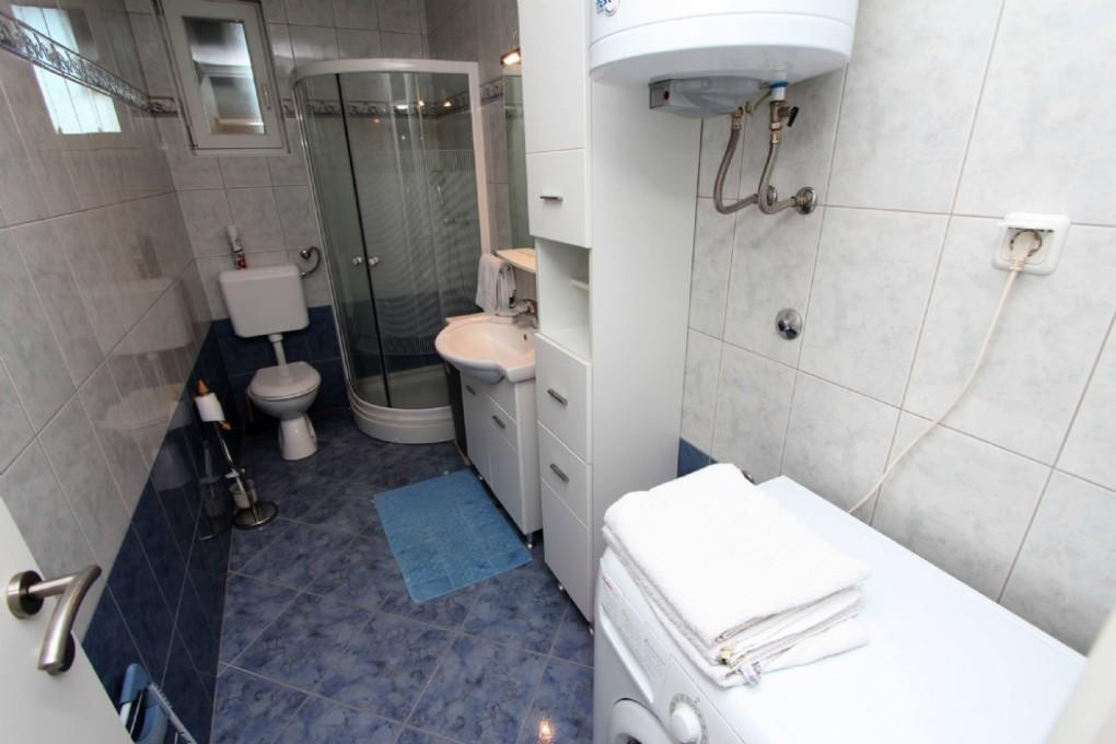 Apartment Deluxe โรวีน ห้อง รูปภาพ